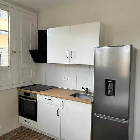 Appartement Esmeralda 4 *